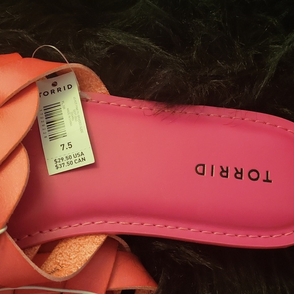 Hot pink 💗 - Picture 2 of 5